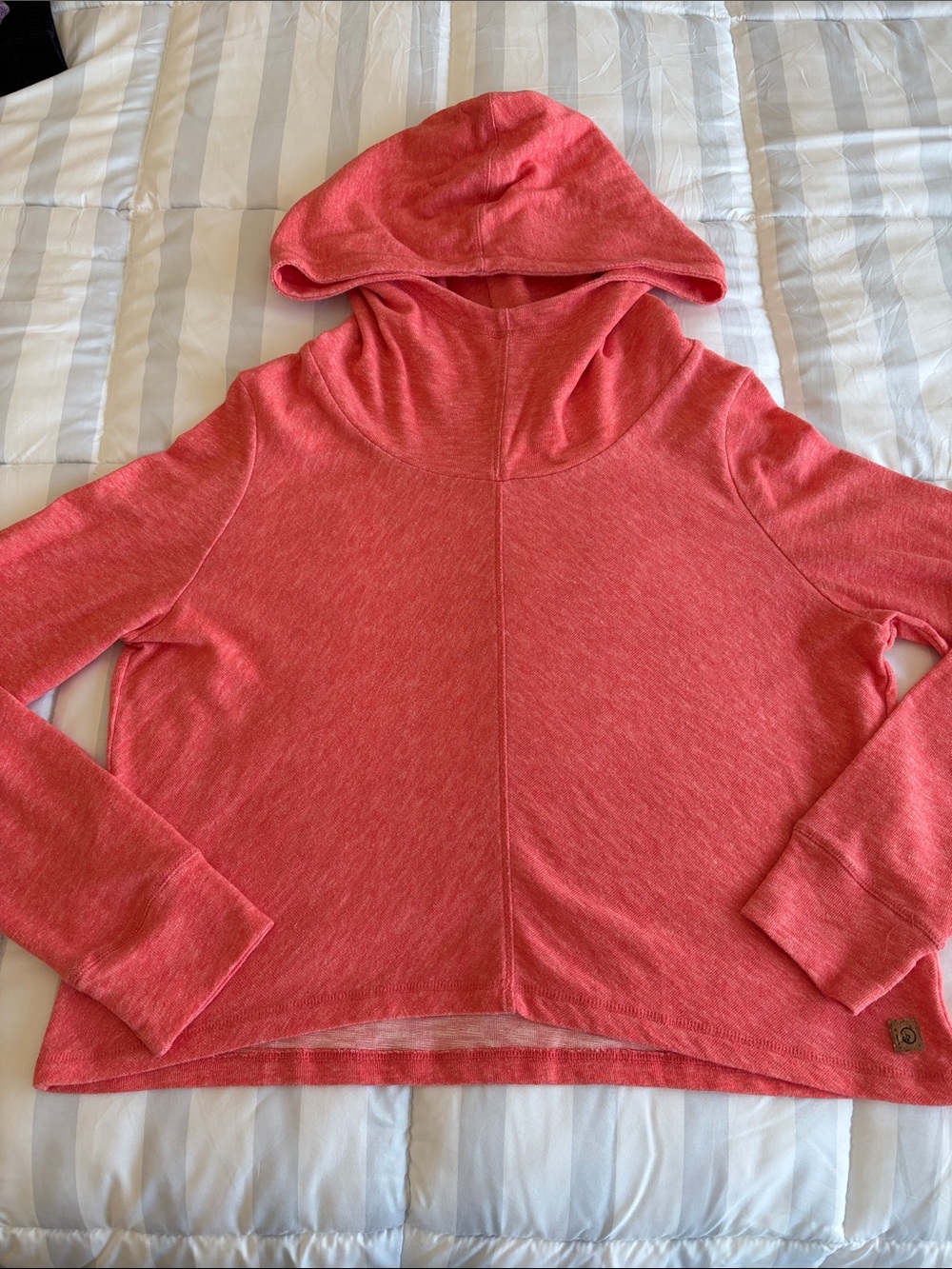 Women’s Tentree Cropped Hooded Sweater, size XL, Orange/peach